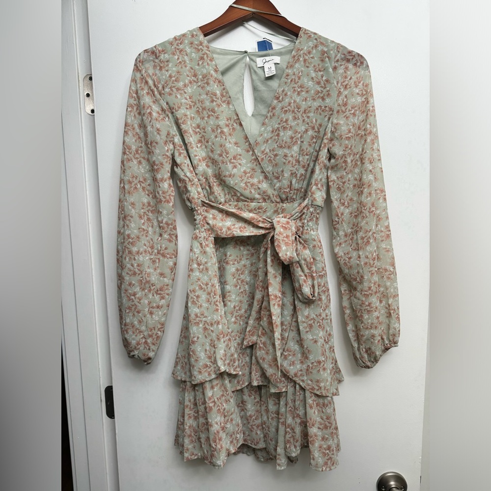 Japna dress above the knee long sleeve dress with tie around the waist